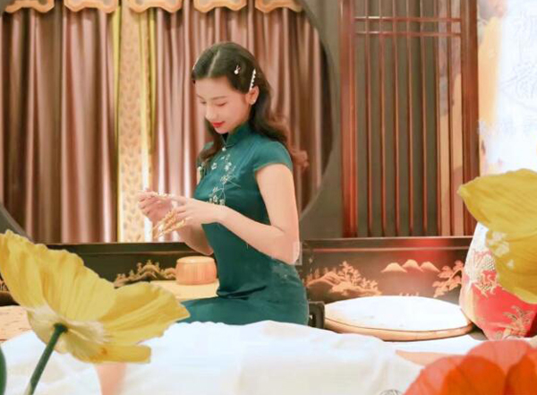 月初去上海浦东桑拿私人会馆,花样真是惊呆我了